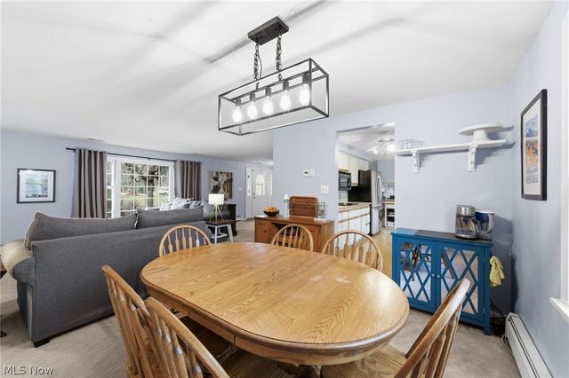 8678 Apple Hill Road, Chagrin Falls, OH 44023