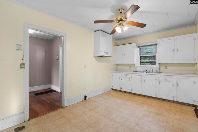 2112 Osborne Avenue, Newberry, SC 29108