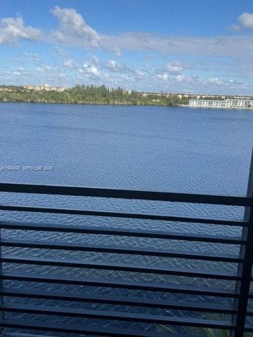 1075 NE Miami Gardens Drive 706, Miami, FL 33179