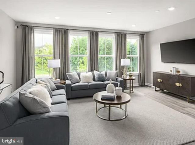 13041 HATTONTOWN SQ, Herndon, VA 20171