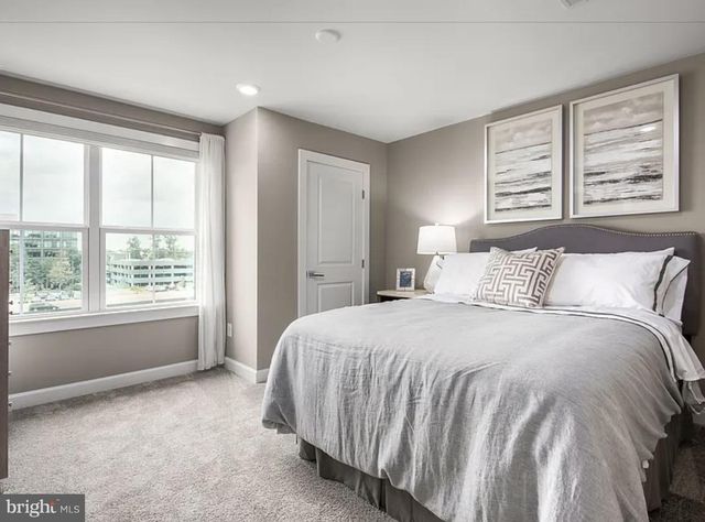 13041 HATTONTOWN SQ, Herndon, VA 20171