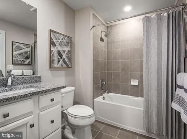 13041 HATTONTOWN SQ, Herndon, VA 20171