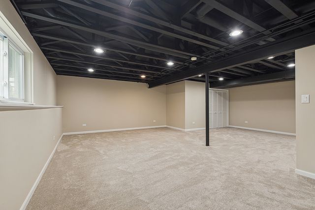 1526 Peachtree Lane, Lockport, IL 60441