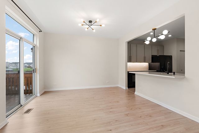 1526 Peachtree Lane, Lockport, IL 60441