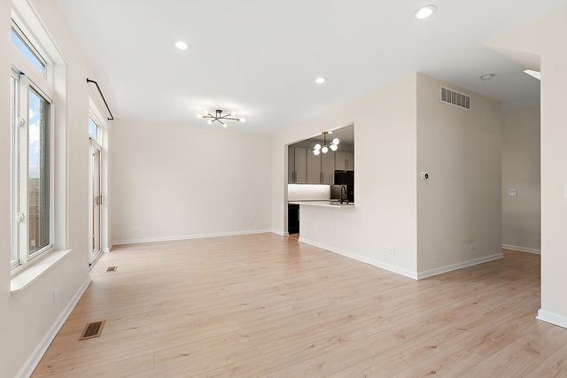 1526 Peachtree Lane, Lockport, IL 60441