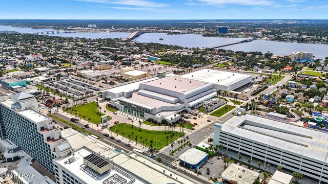 145 N Halifax Ave Apt 704, Daytona Beach, FL 32118