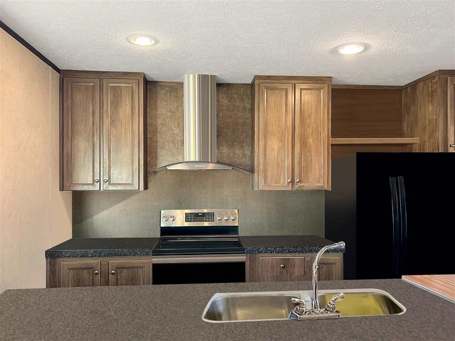 125 Jesse Ln, Walters, OK 73572