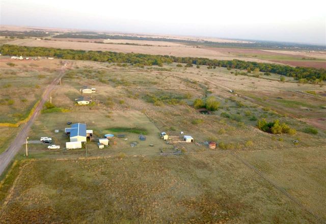 125 Jesse Ln, Walters, OK 73572