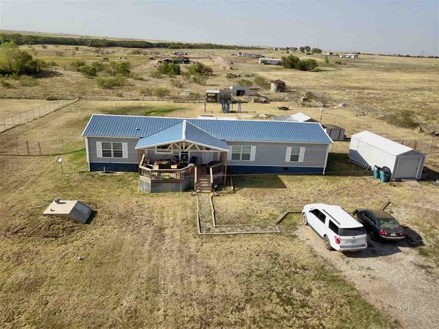 125 Jesse Ln, Walters, OK 73572