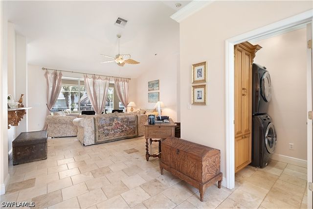 6761 Golden Gate PKWY, Naples, FL 34105
