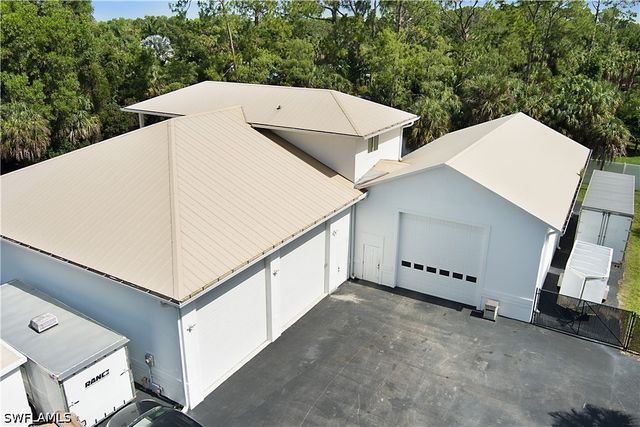 6761 Golden Gate PKWY, Naples, FL 34105