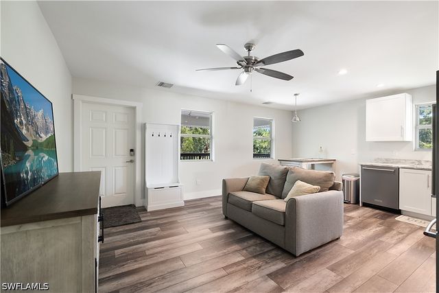 6761 Golden Gate PKWY, Naples, FL 34105