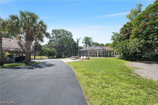 6761 Golden Gate PKWY, Naples, FL 34105