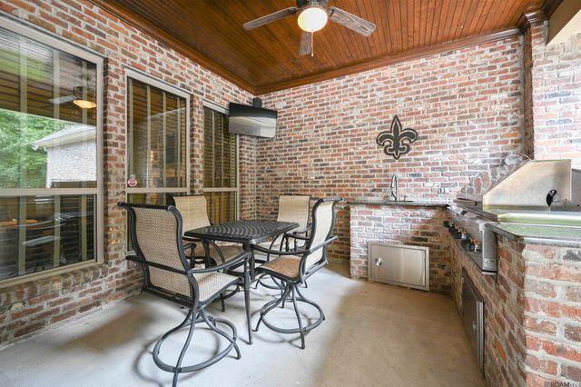 18191 Villa Trace Ave, Greenwell Springs, LA 70739