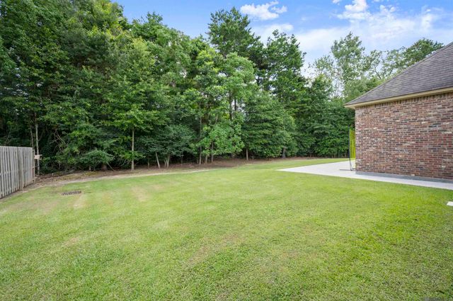 18191 Villa Trace Ave, Greenwell Springs, LA 70739