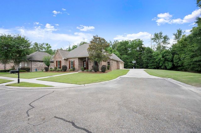 18191 Villa Trace Ave, Greenwell Springs, LA 70739