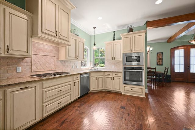 18191 Villa Trace Ave, Greenwell Springs, LA 70739