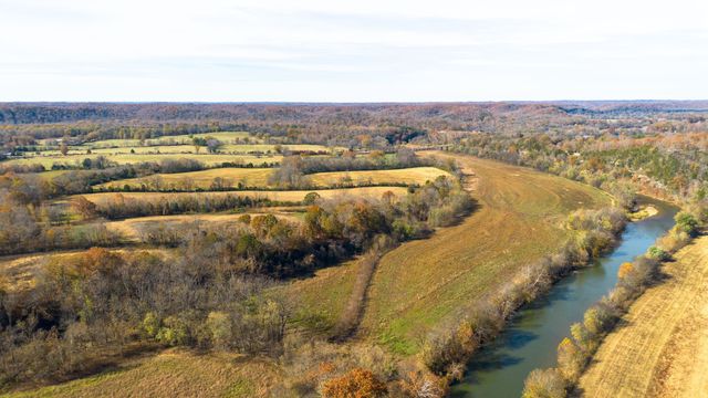 0 Stringfellow road, White Bluff, TN 37187