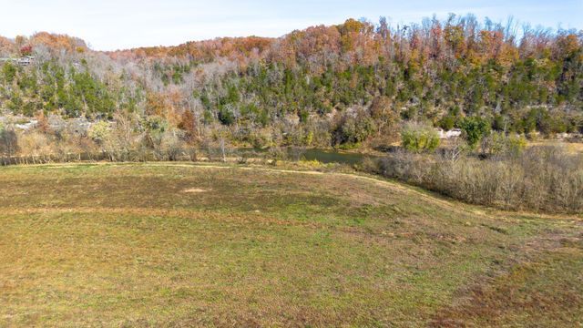 0 Stringfellow road, White Bluff, TN 37187