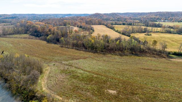 0 Stringfellow road, White Bluff, TN 37187