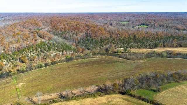 0 Stringfellow road, White Bluff, TN 37187