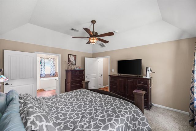 8997 Hickory Road, Plantersville, TX 77363
