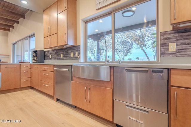 6 CIELO DEL ESTE, Anthony, NM 88021