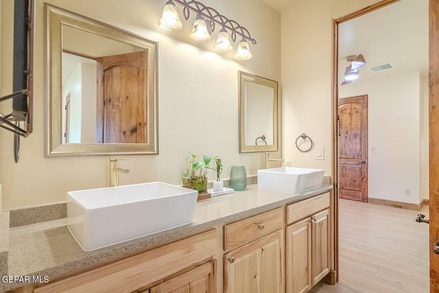 6 CIELO DEL ESTE, Anthony, NM 88021