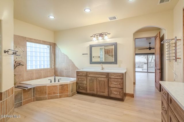 6 CIELO DEL ESTE, Anthony, NM 88021