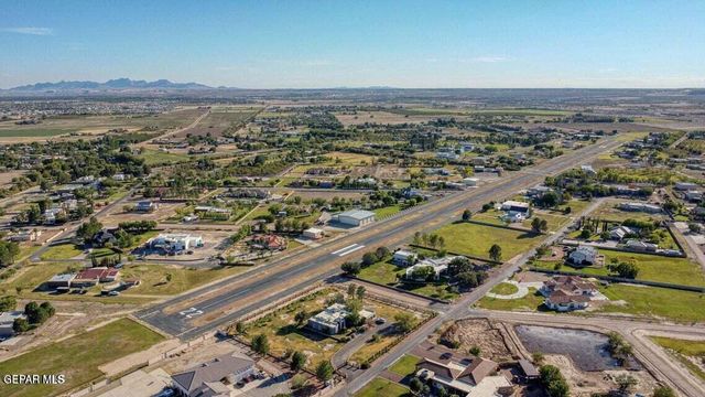 6 CIELO DEL ESTE, Anthony, NM 88021