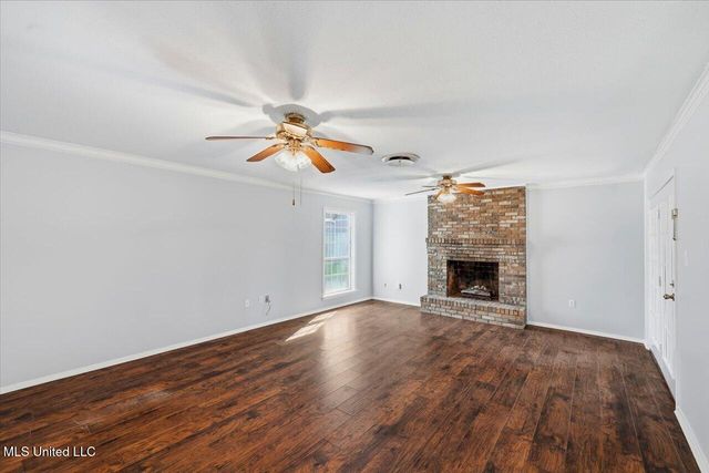 1214 Pineview Drive, Clinton, MS 39056