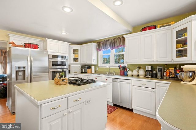 176 LANDIS AVE, Bridgeton, NJ 08302