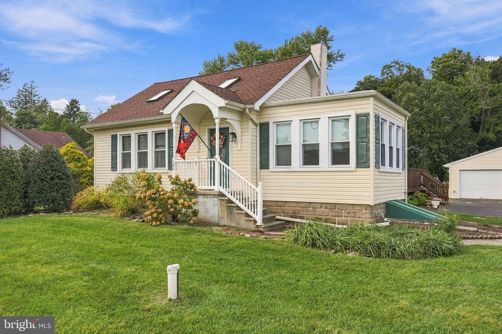 176 LANDIS AVE, Bridgeton, NJ 08302