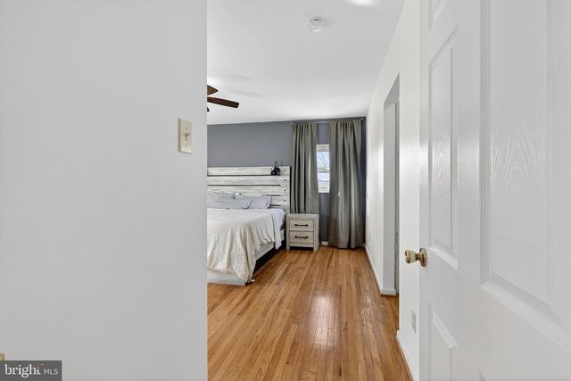 12 COLGATE DR, Cherry Hill, NJ 08034