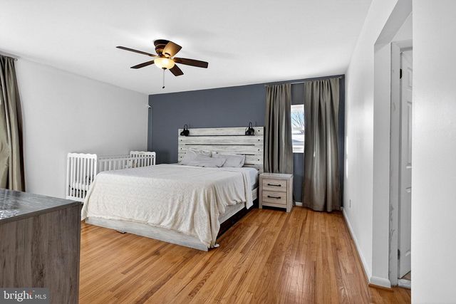 12 COLGATE DR, Cherry Hill, NJ 08034