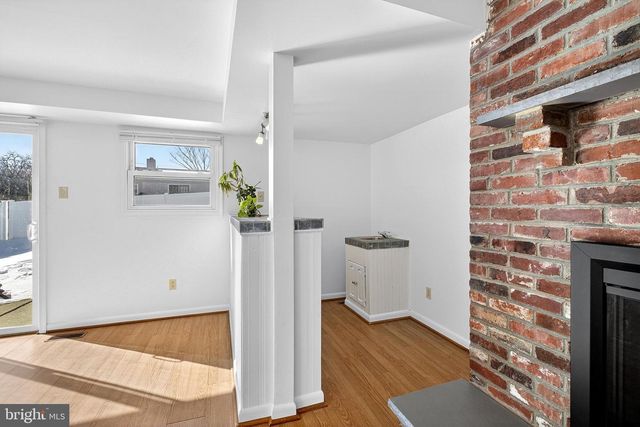 12 COLGATE DR, Cherry Hill, NJ 08034