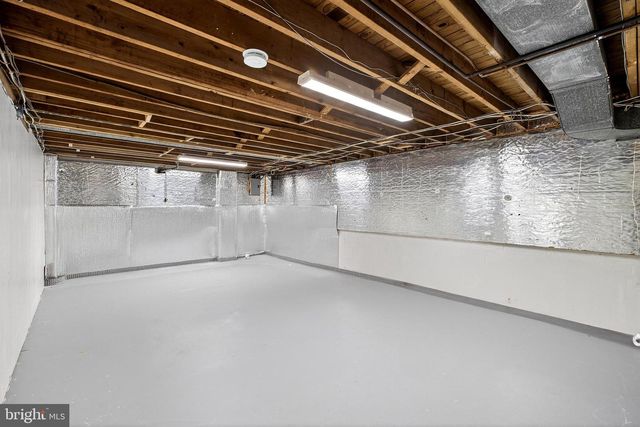 12 COLGATE DR, Cherry Hill, NJ 08034