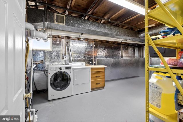 12 COLGATE DR, Cherry Hill, NJ 08034