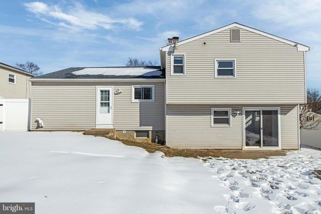 12 COLGATE DR, Cherry Hill, NJ 08034