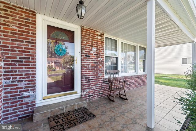 12 COLGATE DR, Cherry Hill, NJ 08034