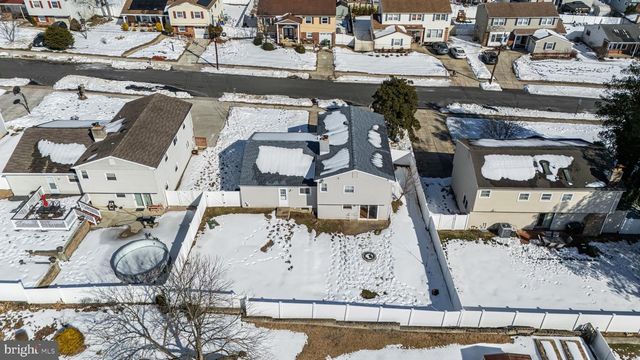 12 COLGATE DR, Cherry Hill, NJ 08034