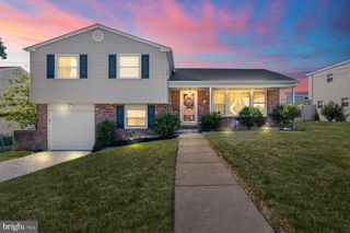 12 COLGATE DR, Cherry Hill, NJ 08034