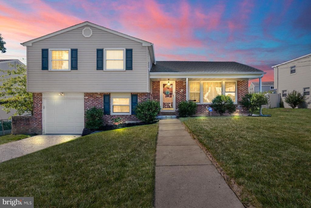 12 COLGATE DR, Cherry Hill, NJ 08034