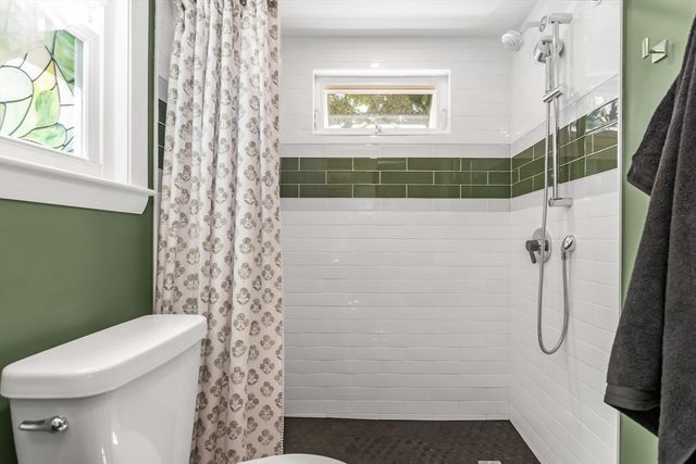 22 Varney St, Salem, MA 01970