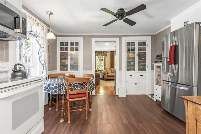 22 Varney St, Salem, MA 01970