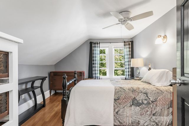 22 Varney St, Salem, MA 01970