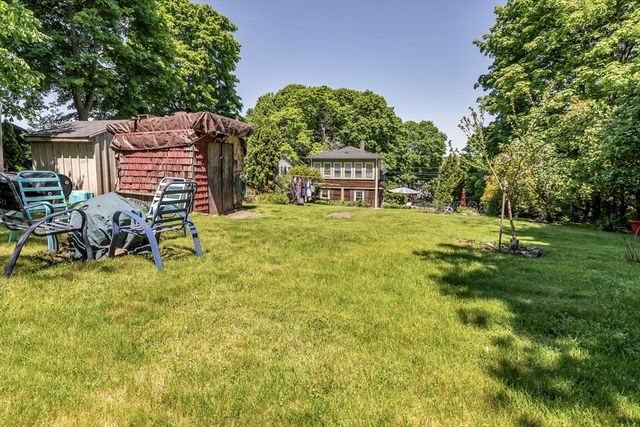22 Varney St, Salem, MA 01970
