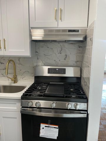 16420 Highland Avenue 4B, Jamaica, NY 11432