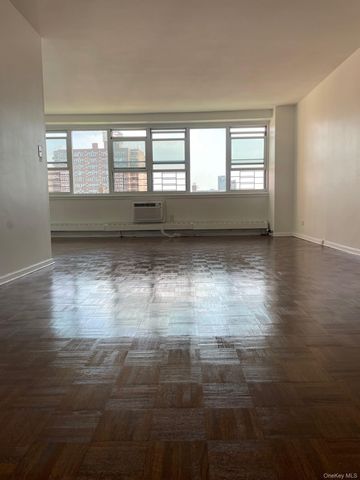 16420 Highland Avenue 4B, Jamaica, NY 11432
