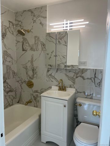 16420 Highland Avenue 4B, Jamaica, NY 11432